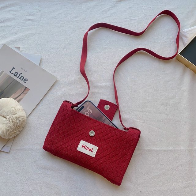 Mini crossbody bag for women small, lightweight and versatile solid color ins knitted mobile phone bag Japanese and Korean style coin storage wallet bag