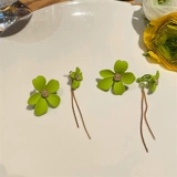 2023新款不对称花朵耳钉女S925银针春潮时尚耳夹无耳洞小众设计感