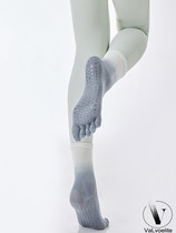 VALVOELITE gradient yoga socks non-slip professional womens mid-calf socks toe socks indoor sports Pilates socks