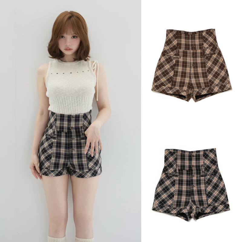 Andmary Style Retro High-Waisted Plaid Shorts with Front Buttons, Rolled Hem, A-Line Hot Pants, Waist-Cinching, Multi-Pocket, Women's Summer Andmary Style Retro High-Waisted Plaid Shorts with Front Buttons, Rolled Hem, A-Line Hot Pants, Waist-Cinching, Multi-Pocket, Women's Summer