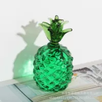 Ананас-зеленый