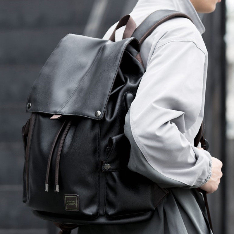 Europe Station 2023 new leisure travel package leather shoulder bag male fashion trend backpack large capacity pack