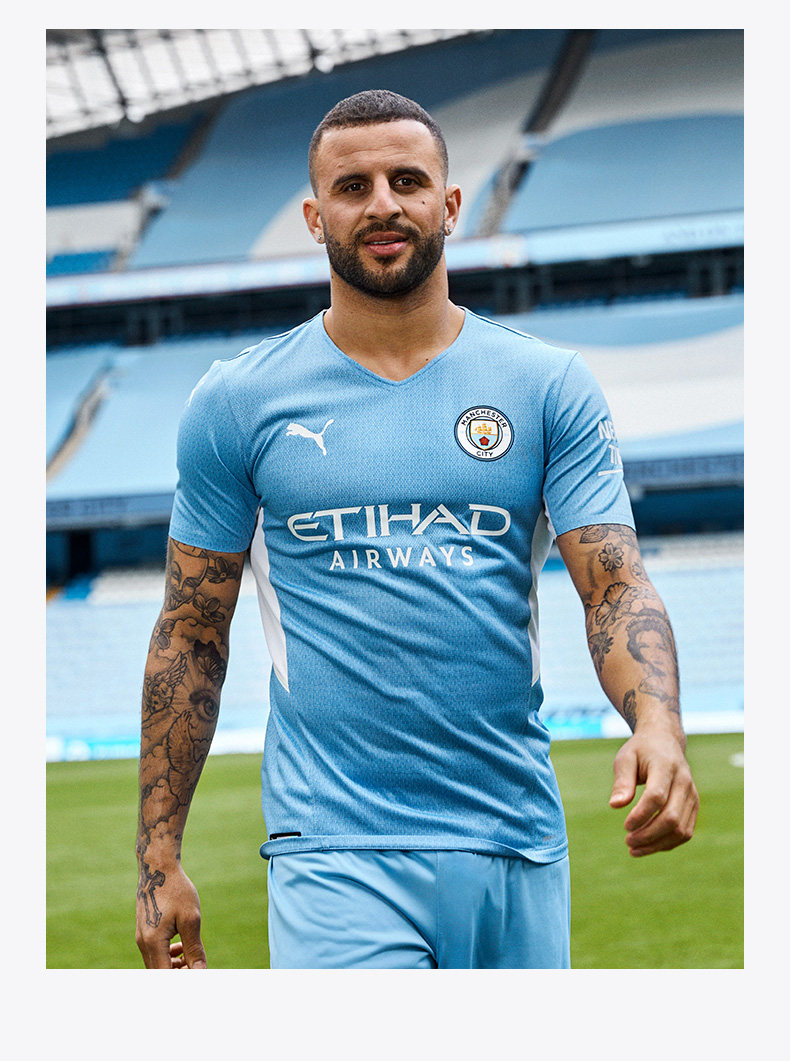 Puma, футбольная форма, спортивная футболка, короткий рукав, V-образный вырез         