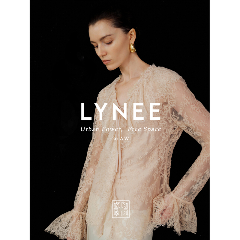 Lynee【Baroque】Apricot-Colored Atmospheric Lace Ruffle Collar Bell-Sleeve Shirt Top (Includes Straps) Lynee【Baroque】Apricot-Colored Atmospheric Lace Ruffle Collar Bell-Sleeve Shirt Top (Includes Straps)
