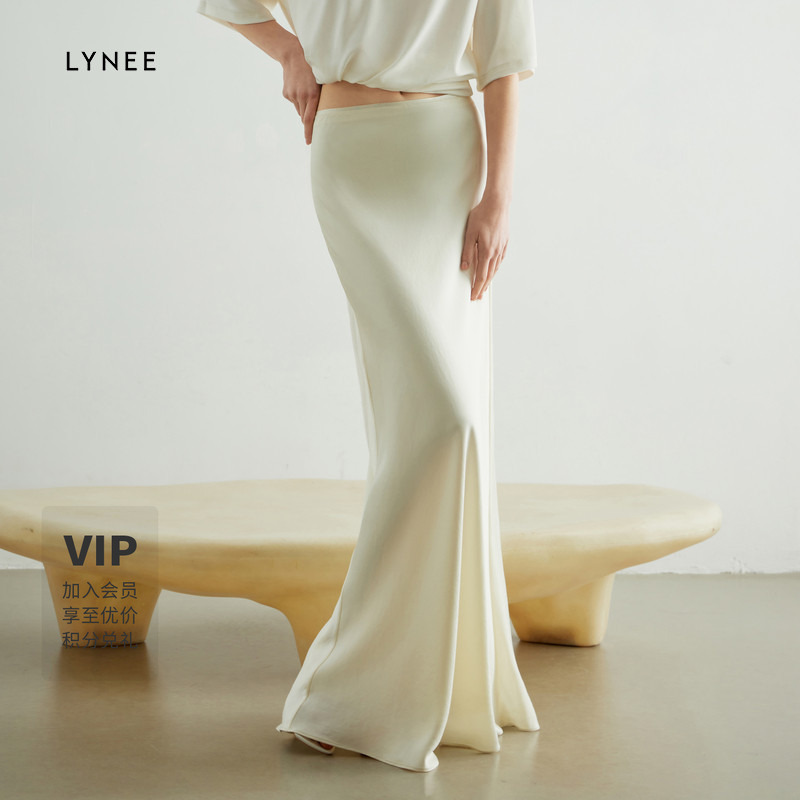 [Celebrity Style] Lynee Acetate Satin Mermaid Skirt for Women 26 New Style White Simple and Elegant Skirt