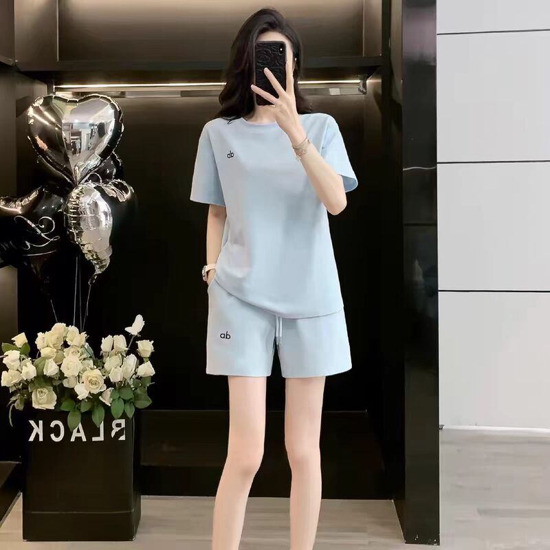 Women's Pajamas Summer 2026 New Style Petite Outfit Short-Sleeved Shorts Summer Ice Silk Cool Feeling Loungewear Set