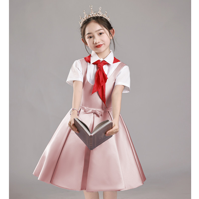 Kids' choir outfits, performance costumes, and formal dresses Pink dreamy choir uniforms, the shining stars on the stage of the babies Kids' choir outfits, performance costumes, and formal dresses Pink dreamy choir uniforms, the shining stars on the stage of the babies