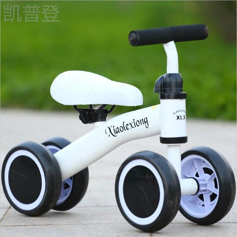 Summer vacation toy gift children's four-wheel balance car 1-2-3 years old scooter slip car baby twist car help