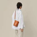 裘真 Кожаная сумка через плечо на одно плечо, из натуральной кожи, на шнурках, воловья кожа