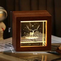 В сопровождении оленя [ночник в деревянной рамке] + подарочный пакет