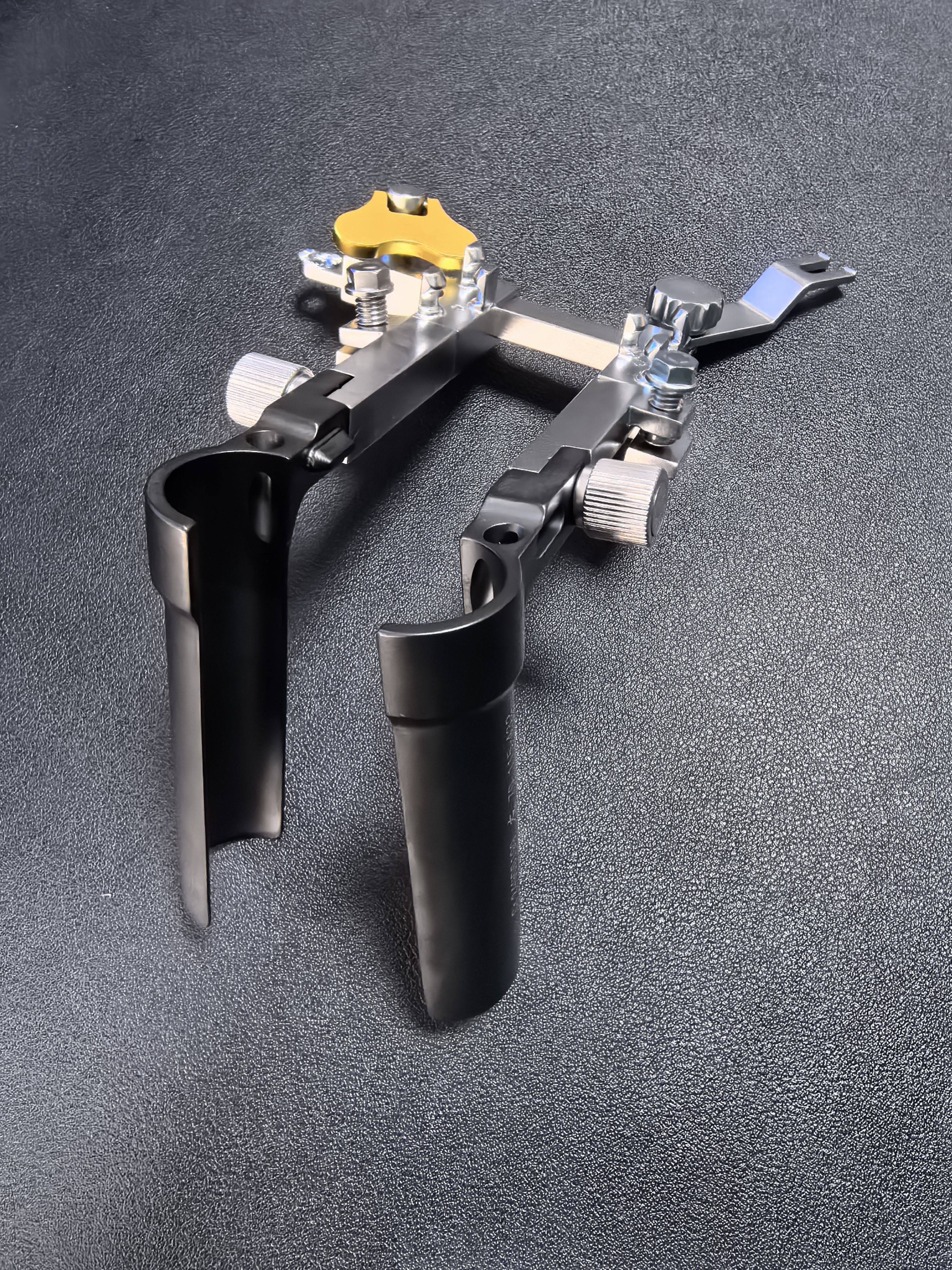 脊柱牵开器 外科牵开器 多向牵开器 微创撑开器 后路 脊柱通道