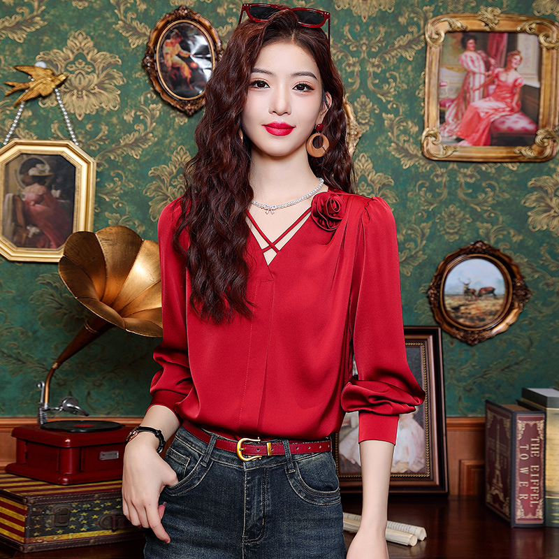 Acetate Satin Shirt Top for Women 2026 Spring and Autumn New Style Zodiac Year Red Shirt with a Unique Design V-Neck Blouse