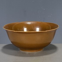 Return of antiques miscellaneous antiques second-hand porcelain Qing Dynasty single-color glaze sauce-glazed flower mouth small bowl collectibles old objects