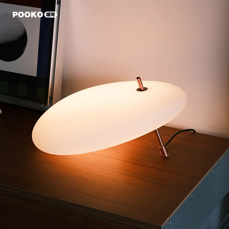 Designer Nordic Bedroom Bedside Pebble Table Lamp, Light Luxury, Simple Touch Control, Creative High-End Atmosphere Night Light