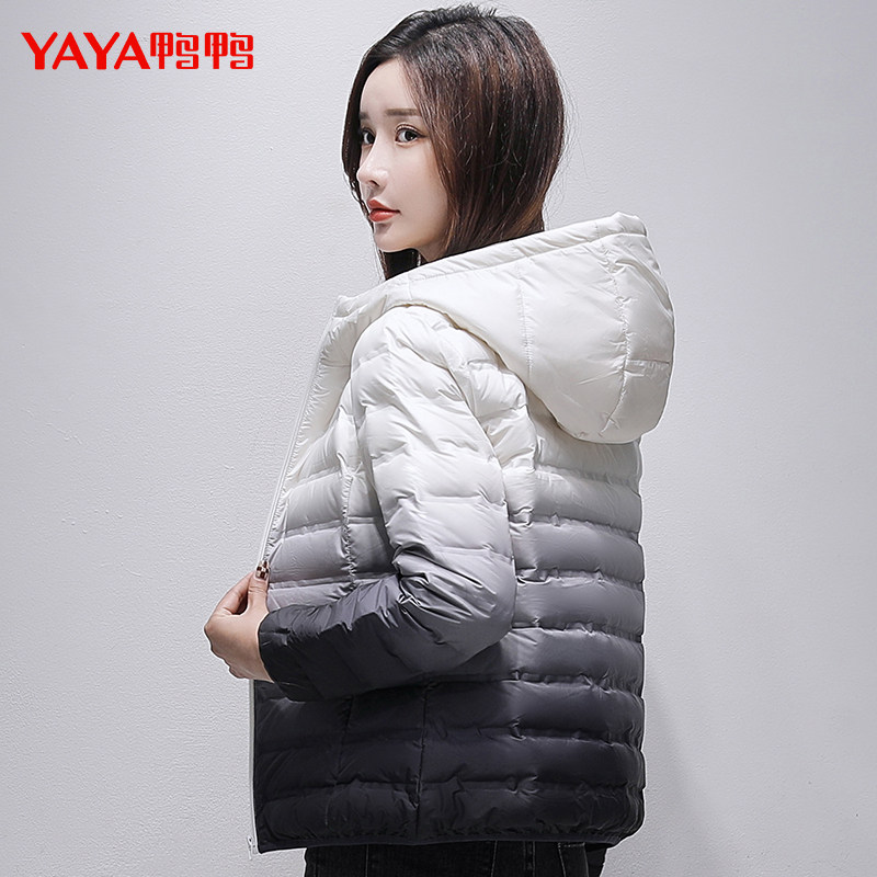 Duck duck down jacket ladies short style 2022 new light and thin style fashion foreign style popular this year popular hot style winter trend