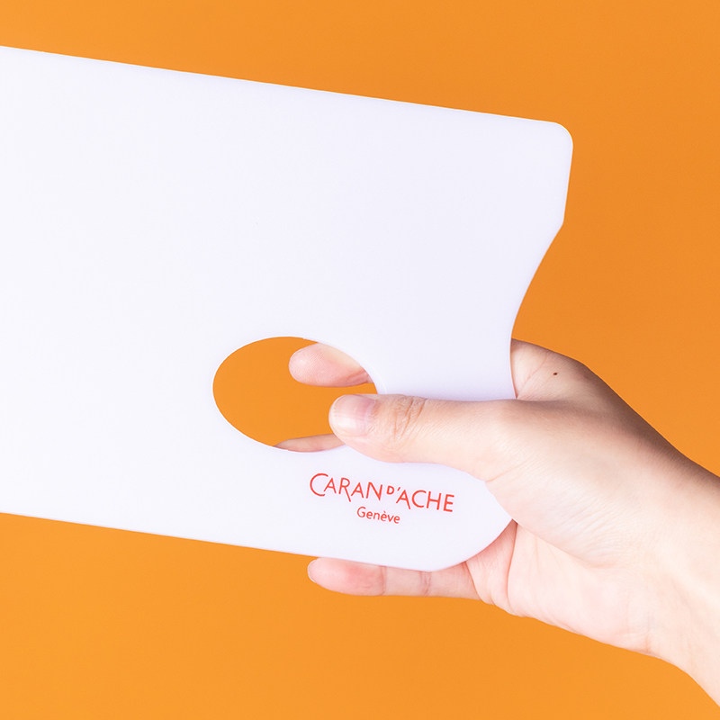 Caran D'Ache Swiss Carda Paint Palette Art Supplies Painting Palette Large Gouache Acrylic Oil Painting Palette Plastic Easy to Clean Color Palette for Art Students