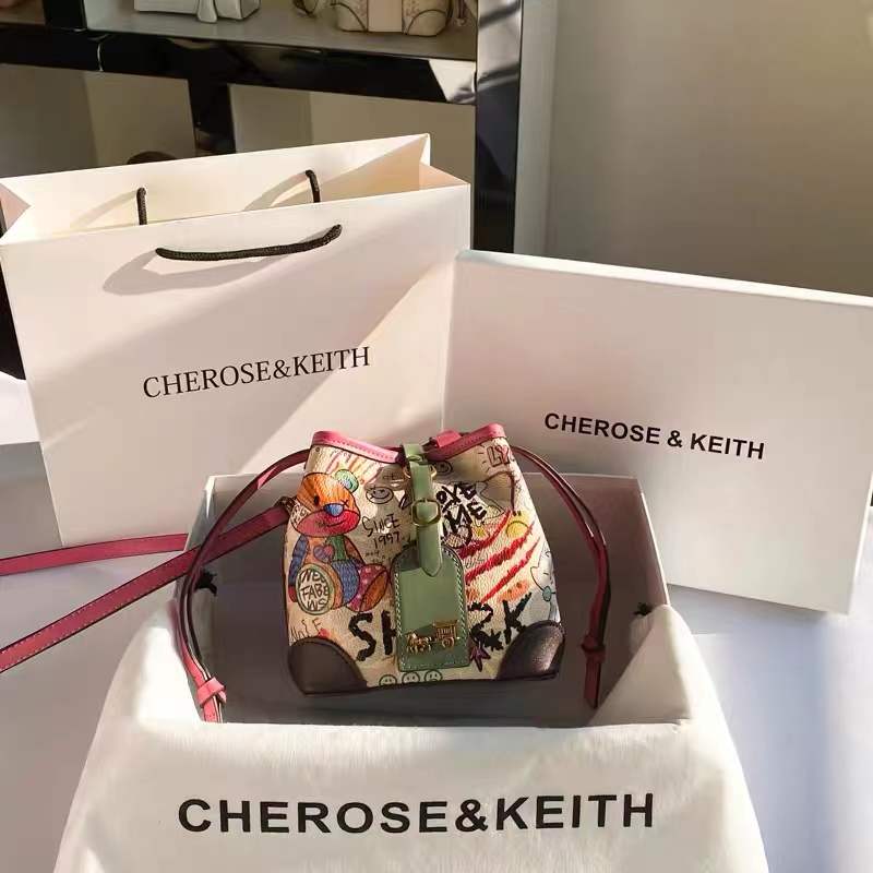 Hong Kong Cherose Keith leather graffiti bucket bag mini niche Messenger bag 2022 new all-match