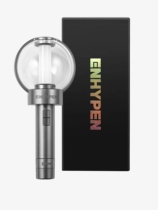 Spot ENHYPEN support stick the same light stick for the concert