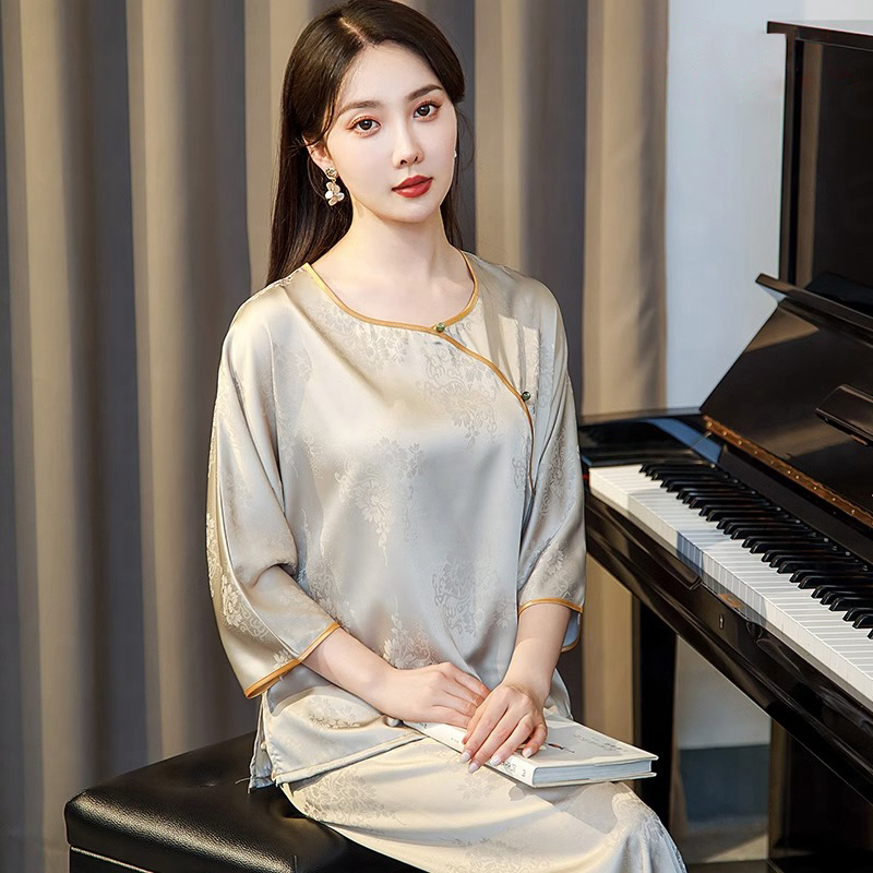 Chinese-Style High-End Silk Pajamas for Women, New Hanfu Style, 2026 New Model, Ice Silk Summer Loungewear for Mothers and Ladies