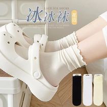 Socks girl in summer wooden ear ice pile socks cute Japanese socks in black and white pure coloured rolling socks