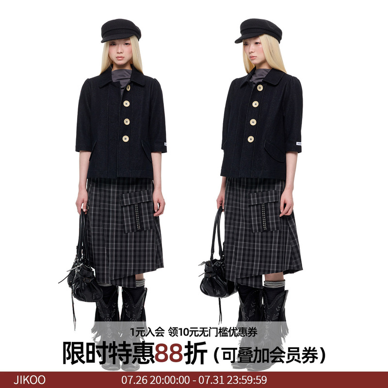 Jikoo【Slide】Korean-Style Lapel Short Jacket for Women with Large Buttons, Three-Quarter Sleeves, Faux Denim Vintage Jacket