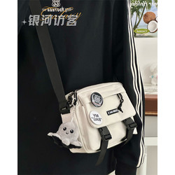 Japanese-Style Workwear Small Bag for Men, Korean Version, Casual, Versatile, Niche, Retro, Single-Shoulder Crossbody Bag, Trendy, Lightweight Phone Bag for Women