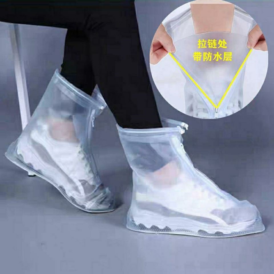 Rain - wear resistant and upgraded in tourism portable water shoes cover anti - slip wear - resistant waterproof shoes