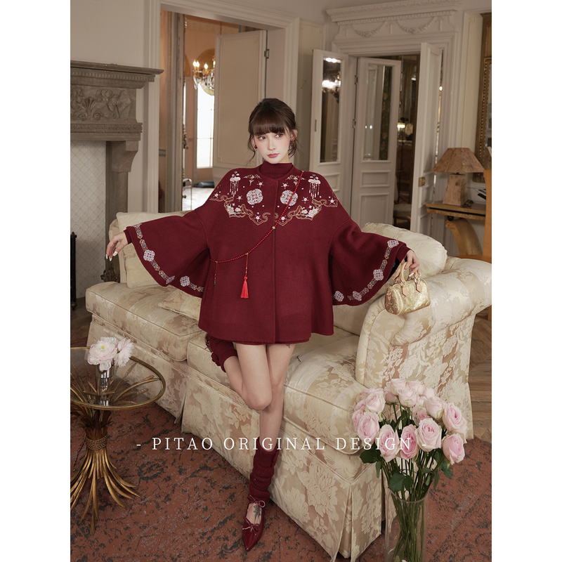 Dubaipipao Original Design'Ruyibao Xiang' New Chinese Style Pure Wool Sheepskin Double-Sided Wool Coat for the Year of the Horse New Year Dubaipipao Original Design'Ruyibao Xiang' New Chinese Style Pure Wool Sheepskin Double-Sided Wool Coat for the Year of the Horse New Year