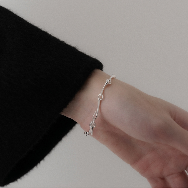 Lanemarais B16 Twisted Curve Collection Twisted Curve Sterling Silver Bracelet Original