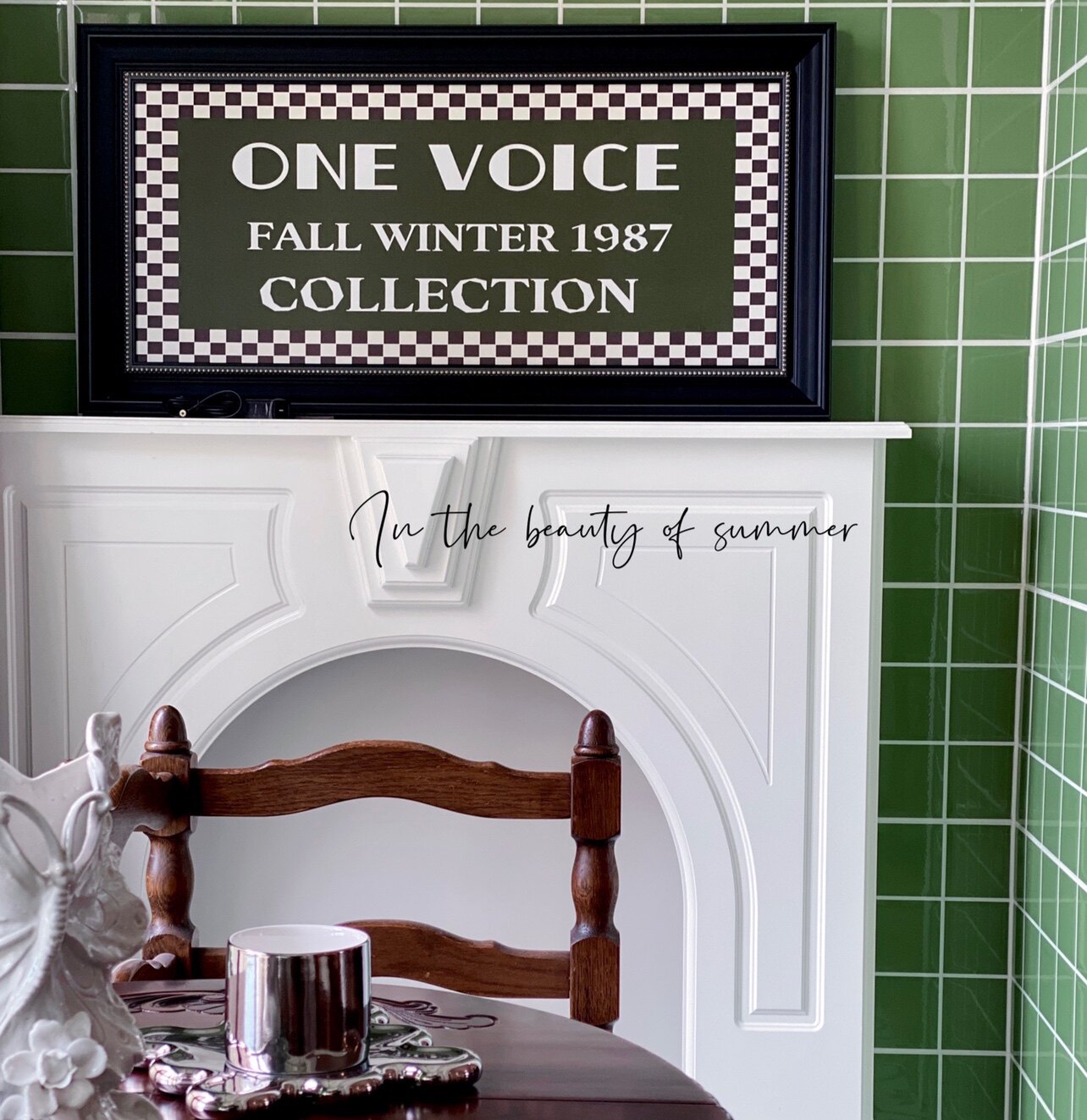 Red brick house Onevoice exclusive original original retro English alphabet hanging painting can block the meter box three colors