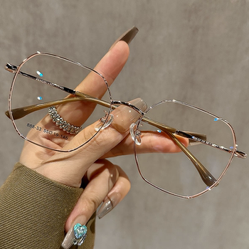 2025 New Polygonal Gold-Rimmed Prescription Glasses, Professional Customizable Prescription, Natural Look for Women, Ultra-Light Frame for Students
