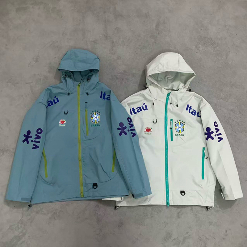 New Football Brazil Team Hooded Long-Sleeved Jacket Training Jacket Warm Thin Windproof Jacket for Men and Women Autumn and Winter New Football Brazil Team Hooded Long-Sleeved Jacket Training Jacket Warm Thin Windproof Jacket for Men and Women Autumn and Winter