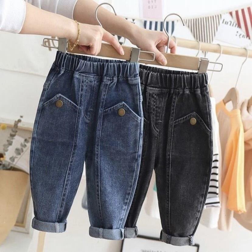 Children's jeans spring and autumn boys' elastic loose winter girls' children's personality pants Korean version all-match trend
