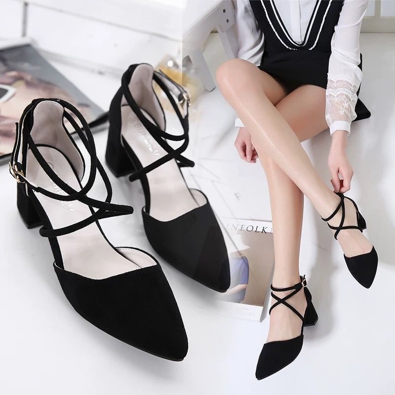 Baotou Sandals for Women, Summer French-Style High Heels, 2024 New Black Chunky Heel Cross-Strap Roman Pointed Toe Mid-Heel Sneakers Baotou Sandals for Women, Summer French-Style High Heels, 2024 New Black Chunky Heel Cross-Strap Roman Pointed Toe Mid-Heel Sneakers