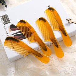 Thickened Beef Tendon Comb, Not Easy to Break, Anti-Static, Convenient, Small Comb for Women with Curly Hair, Straight Hair Comb, Household Large-Tooth Comb