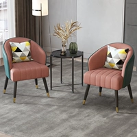 Два стула и один стол (Carmine+Peacock Green)