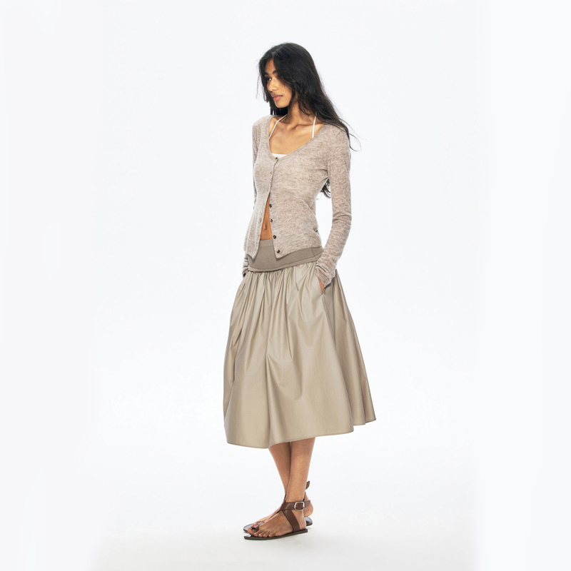 Rarely Alike “Mist” Cashmere Silk Blend U-Neck Waist-Cinching Knitted Cardigan Rarely Alike “Mist” Cashmere Silk Blend U-Neck Waist-Cinching Knitted Cardigan