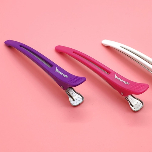 Волосы -прикрыты без следов.