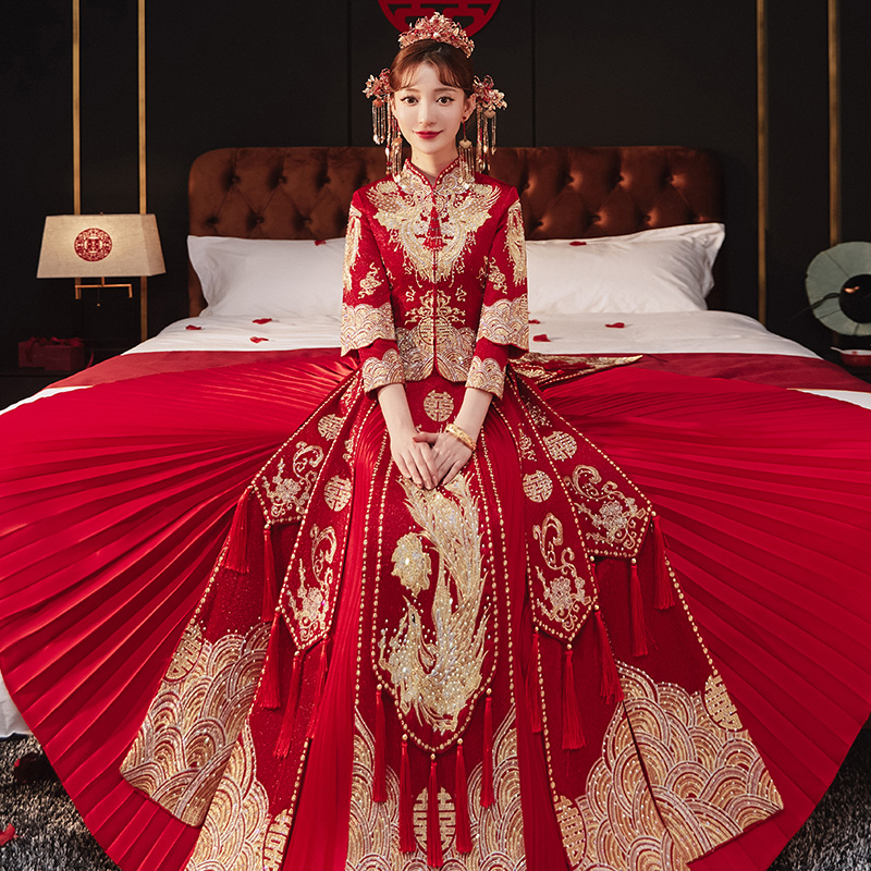 Xiuhe service bride in 2024 new wedding new Chinese wedding dress couple dragon and phoenix gown small show and spring and summer