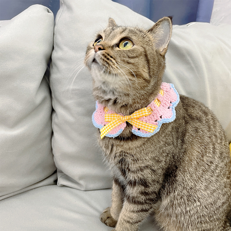 Pets handmade woven silk satin lace Item Circle Cat Cat Cute Pooch Bib Cotton Thread Spit Scarf Neck Cover Ornaments
