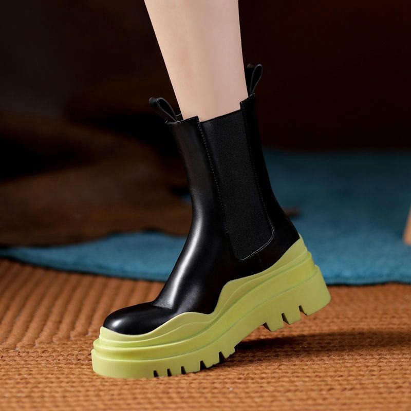 Bull Oil Fruits Green Boots Martin Boots Woman New 100 Hitch Thick Undernet Red Short Drum Fashion Boots Inner Heightening Boots