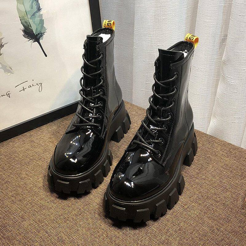 Natural roll Martin boots female students trendy ins high heels thick heels thick-soled short boots British style thin motorcycle boots