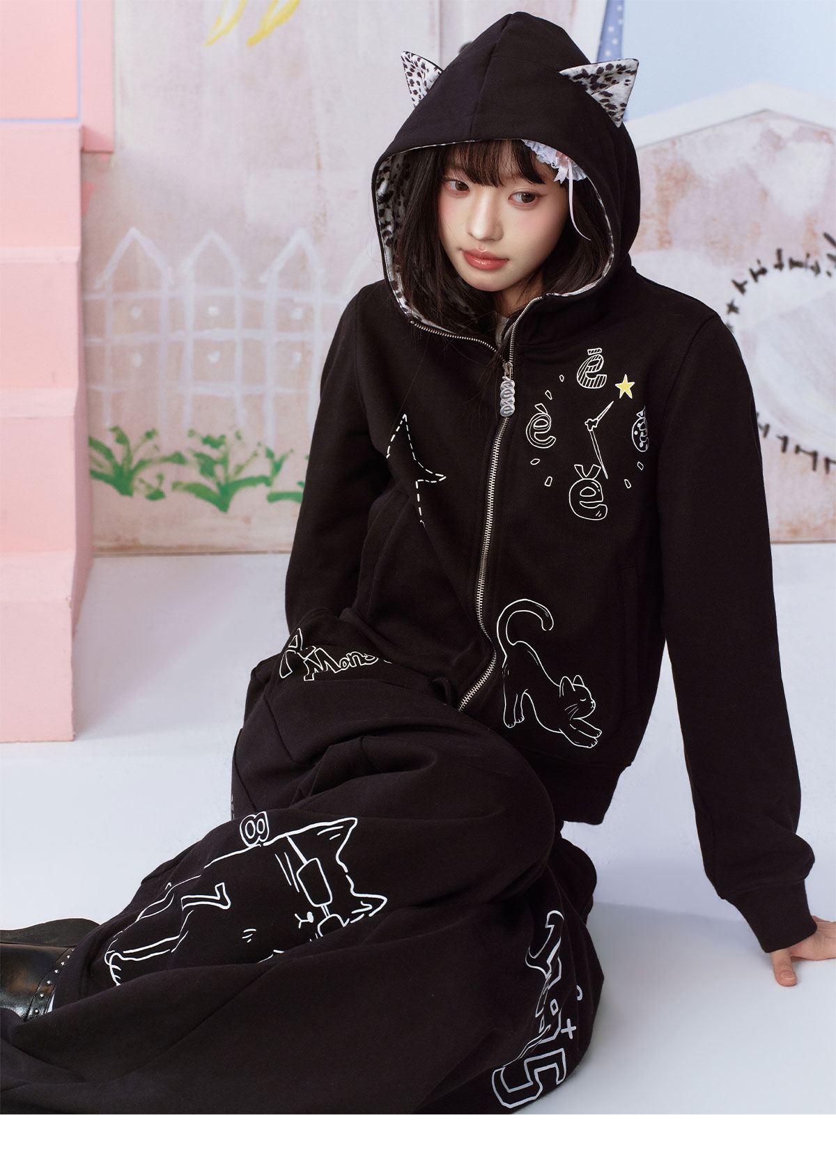 eeeeArtmonster Hand-Drawn Doodle Cat Print Sweatpants