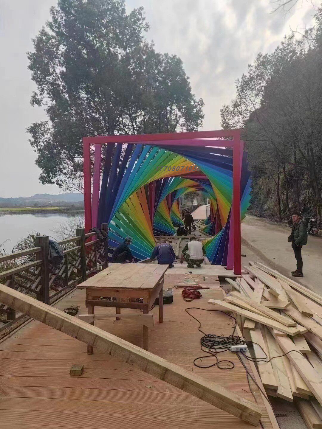 网红七彩虹几何拱门LED灯光,打造梦幻骑行绿道 -景观道具/景观摆件/景观装置-淘宝好物网