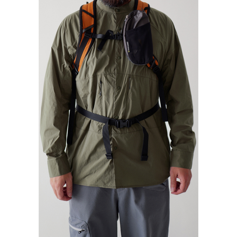 Wtw ⽴ Collar ⾃ Packable Hiking Shirt with 2 Pockets Wtw ⽴ Collar ⾃ Packable Hiking Shirt with 2 Pockets