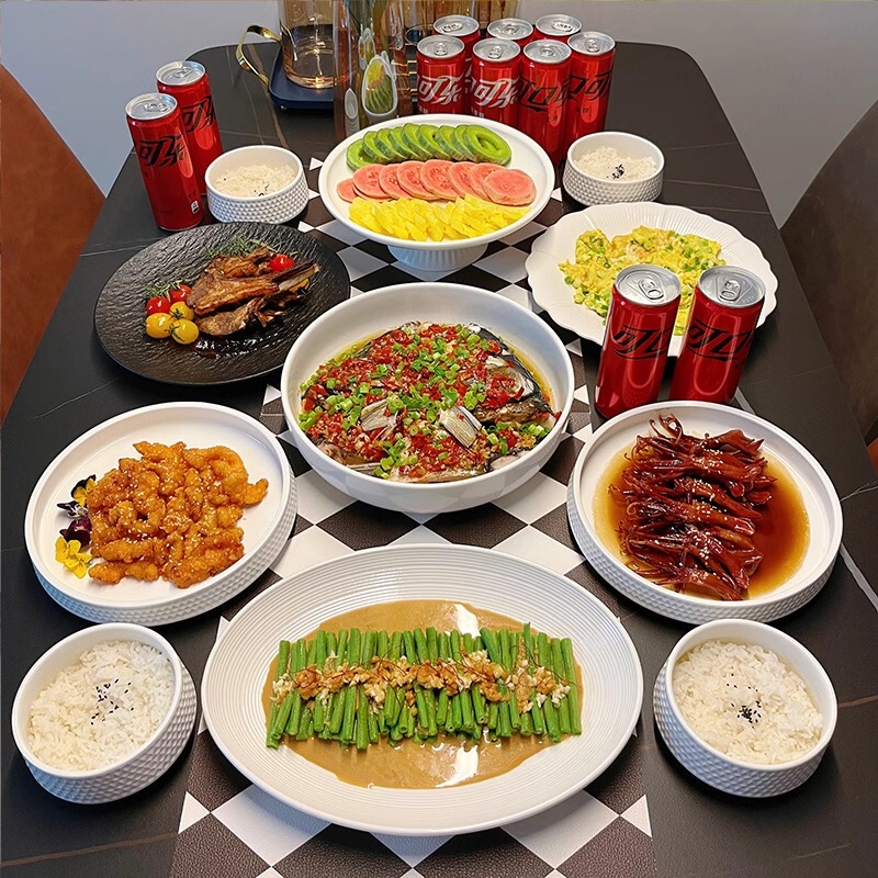 High-Quality Ceramic Dinnerware Set, Light Luxury Bowls and Plates, Trendy Soup Bowls and Dishes, Exquisite Housewarming Gift Tableware for Home Use