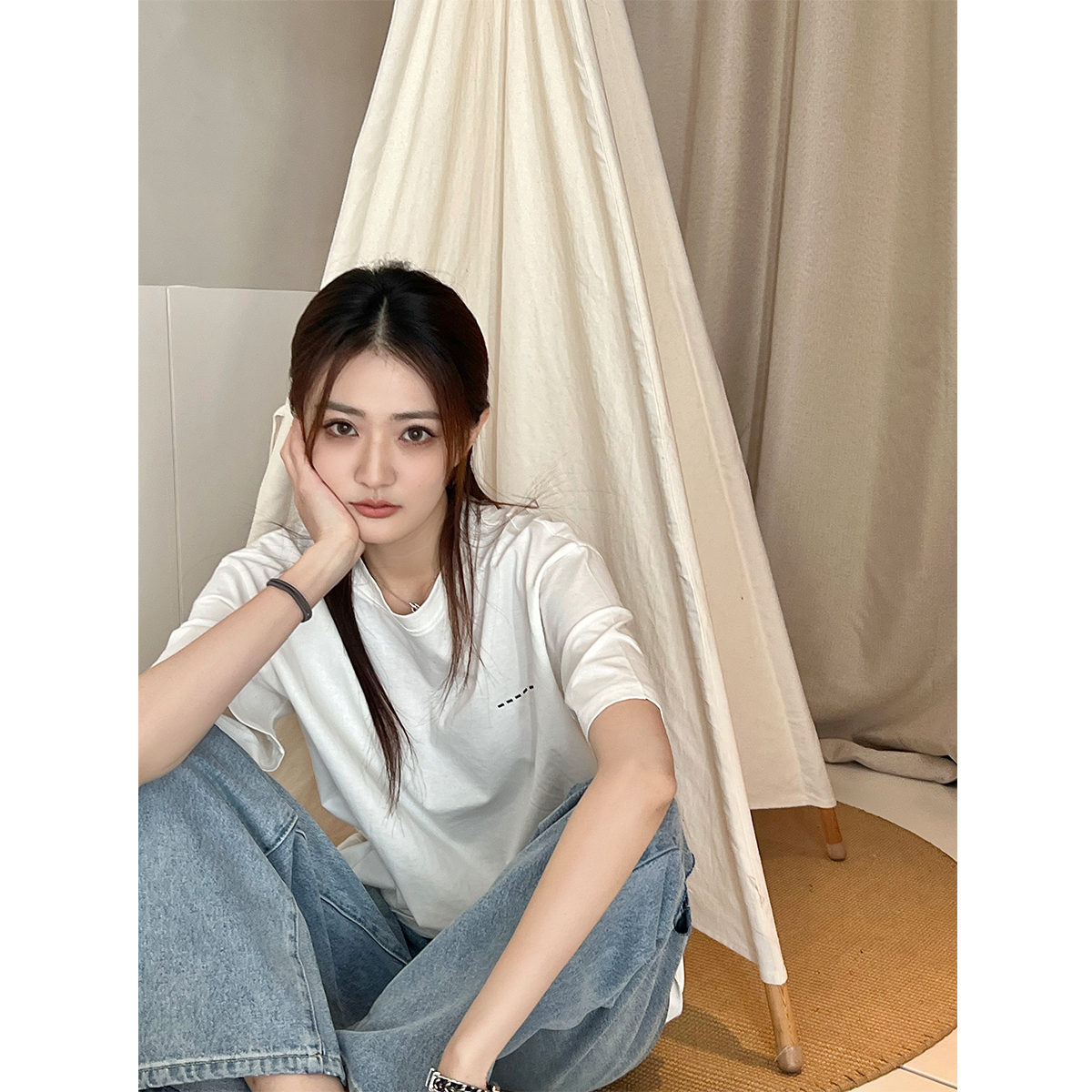 Xu Lu LUFF LOVE daily wear group round neck T-shirt women's design loose white short-sleeved top summer