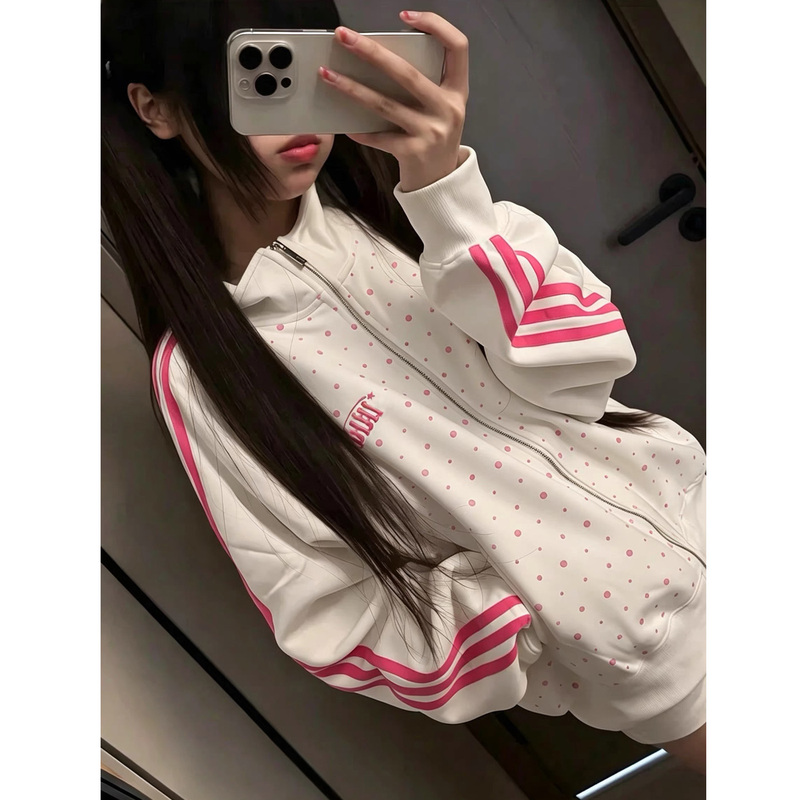 American Retro Star Stand-Up Collar Zipper Cardigan Sweatshirt for Women in Spring & Fall, Loose Sports Style Jacket for High School Students American Retro Star Stand-Up Collar Zipper Cardigan Sweatshirt for Women in Spring & Fall, Loose Sports Style Jacket for High School Students