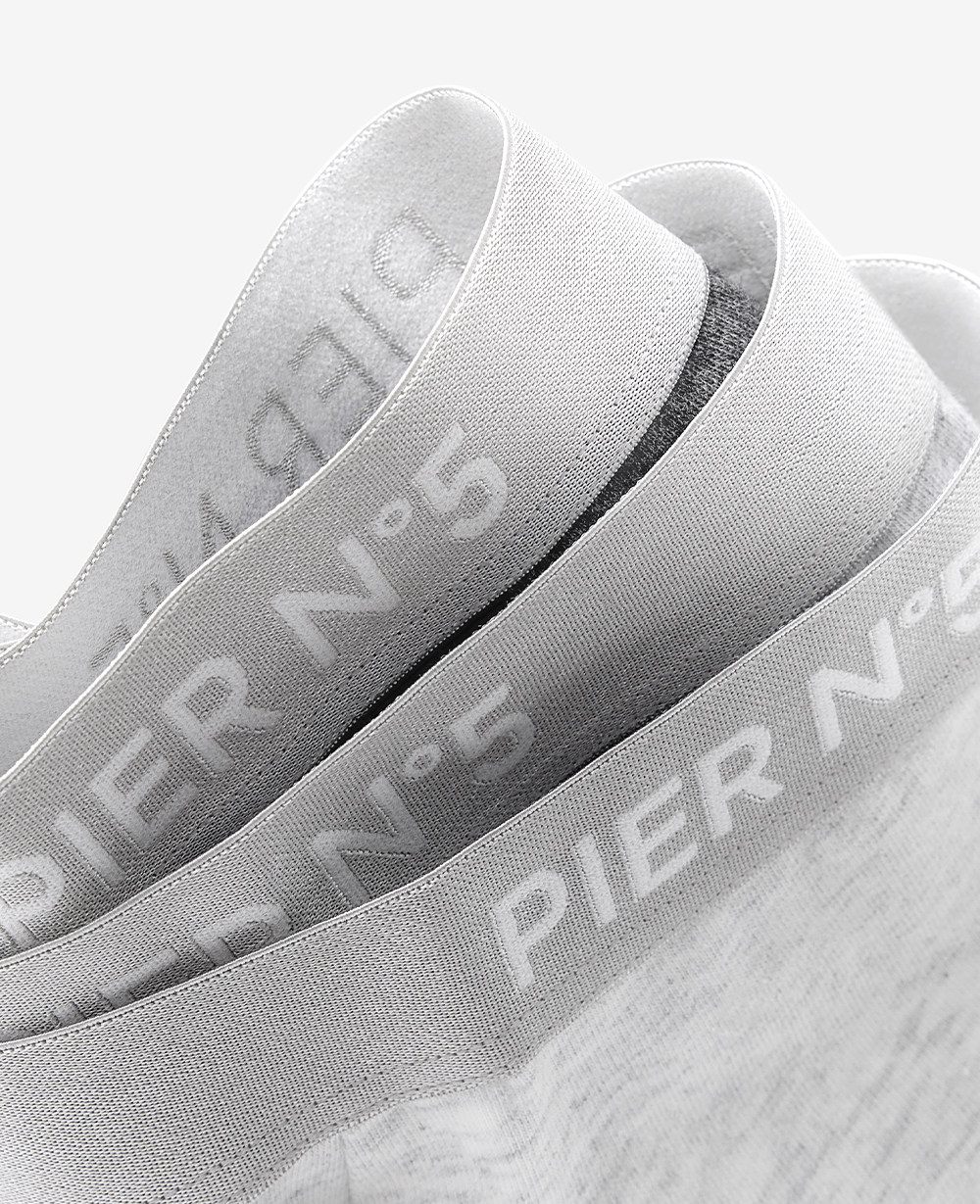 【中国直邮】 草本初色 生理内裤女纯棉裆抑菌不夹臀加长加宽中腰经期防漏姨妈裤*3条 奶白+松灰+黑色M 【80-100斤】 白色