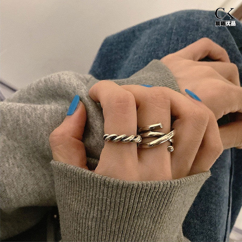 Suitable for handcoarse ring woman fat hand large French retro-made old pyrus metal intersected cold wind personality
